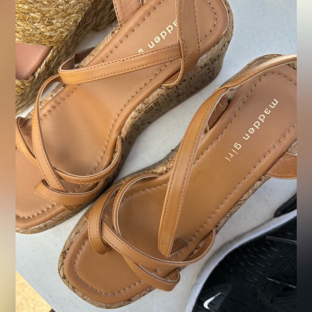 Steve Madden wedges